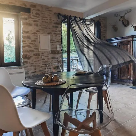 La Source Casa de Férias *